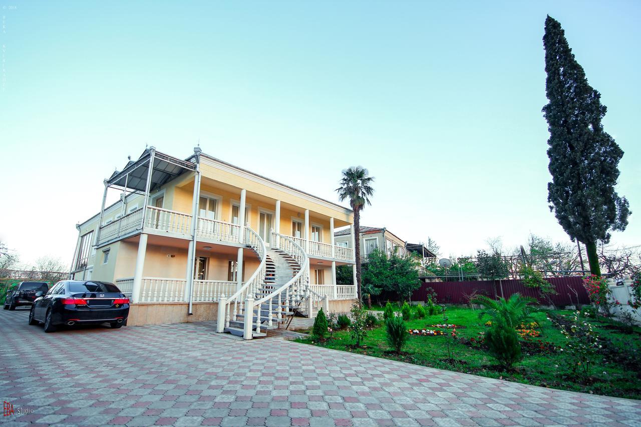 Green Garden Guest House Tskhaltubo Esterno foto